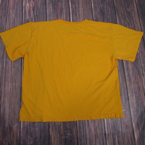 Wyoming Cowboys Shirt Mens 2XL Yellow NCAA Football Graphic Tee Short Sleeve - Picture 3 of 5